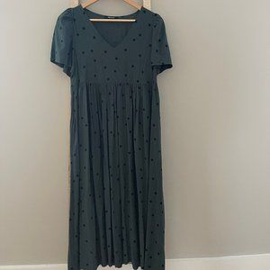 Puff-Sleeve V-Neck Midi Dress in Tossed Dot - Madewell